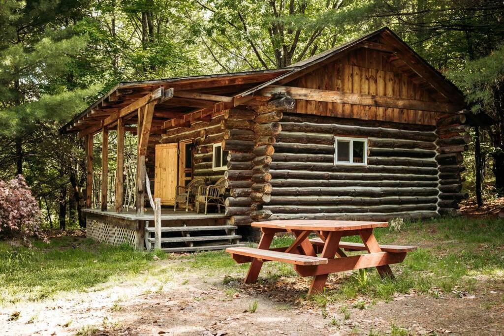 Rustic Ridge Villa Penn Yan Exterior photo